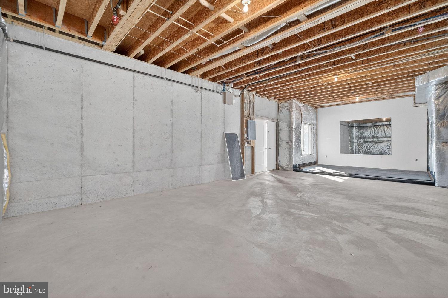 4803 SMOKEY COURT