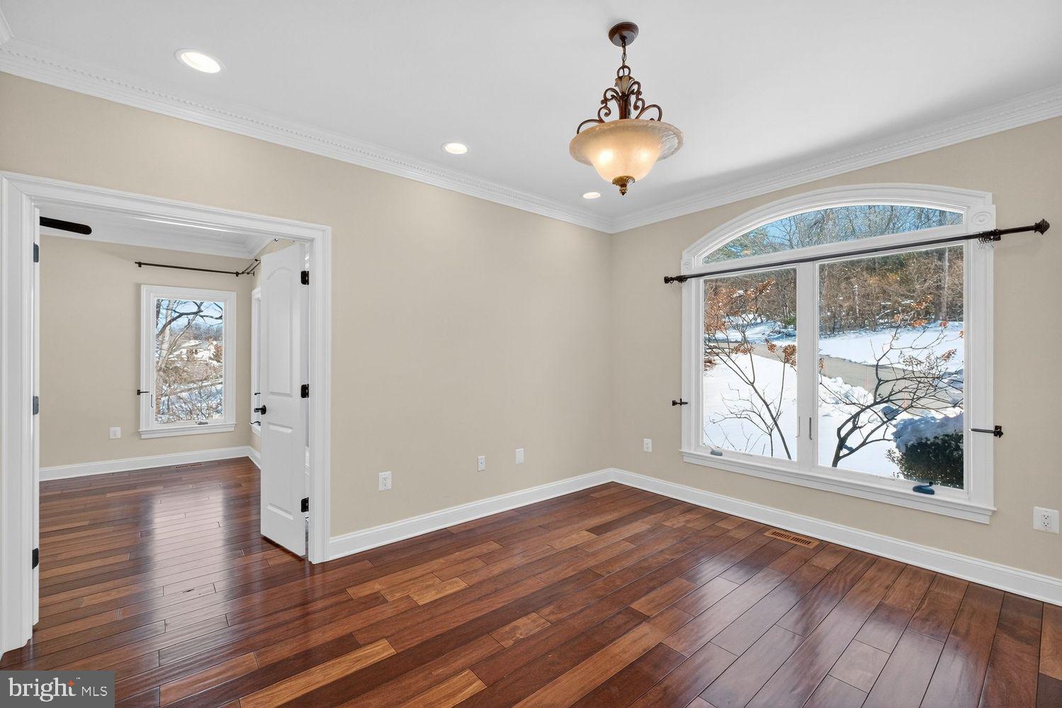 4803 SMOKEY COURT
