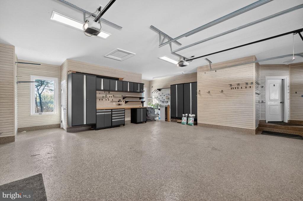 4803 SMOKEY COURT