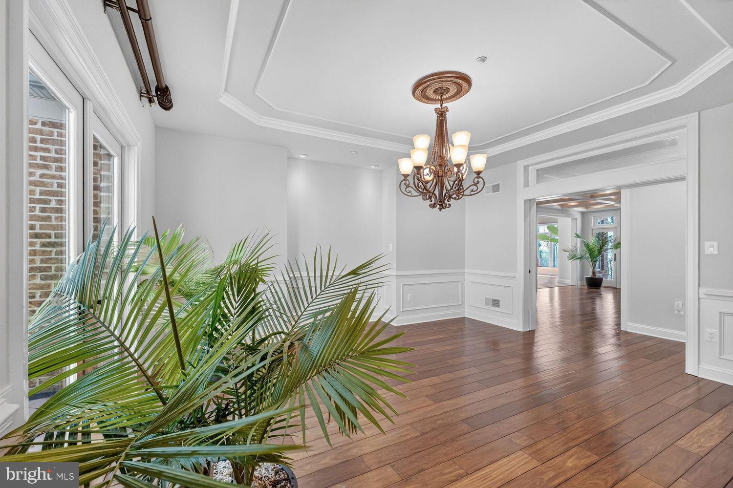 4803 SMOKEY COURT
