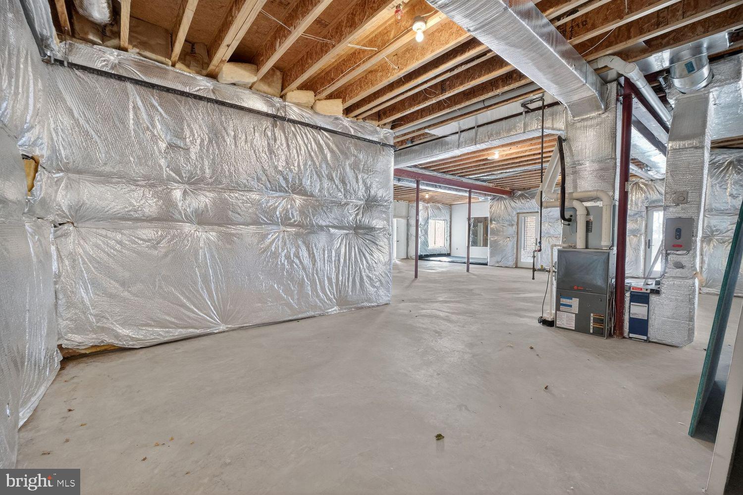 4803 SMOKEY COURT
