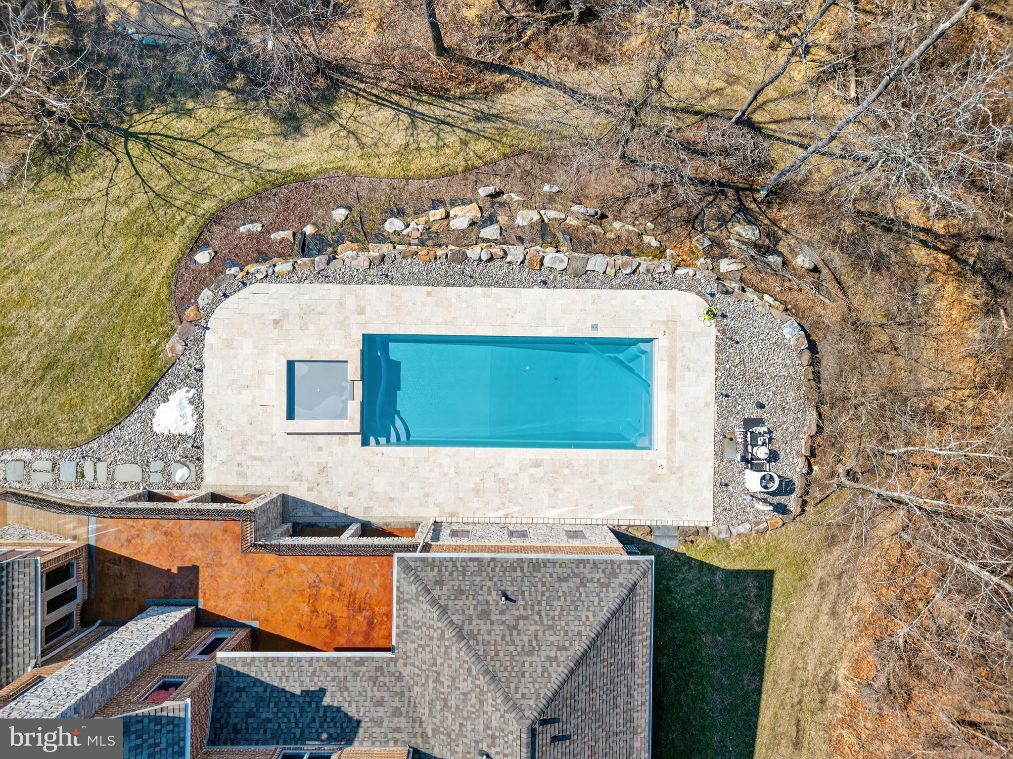 4803 SMOKEY COURT