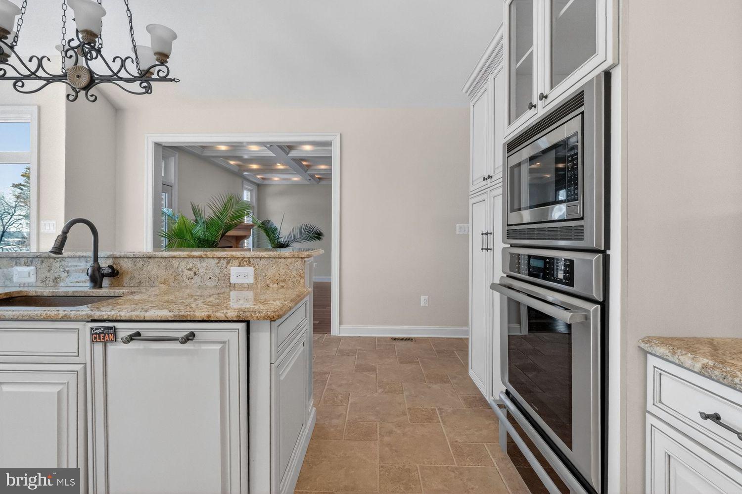 4803 SMOKEY COURT