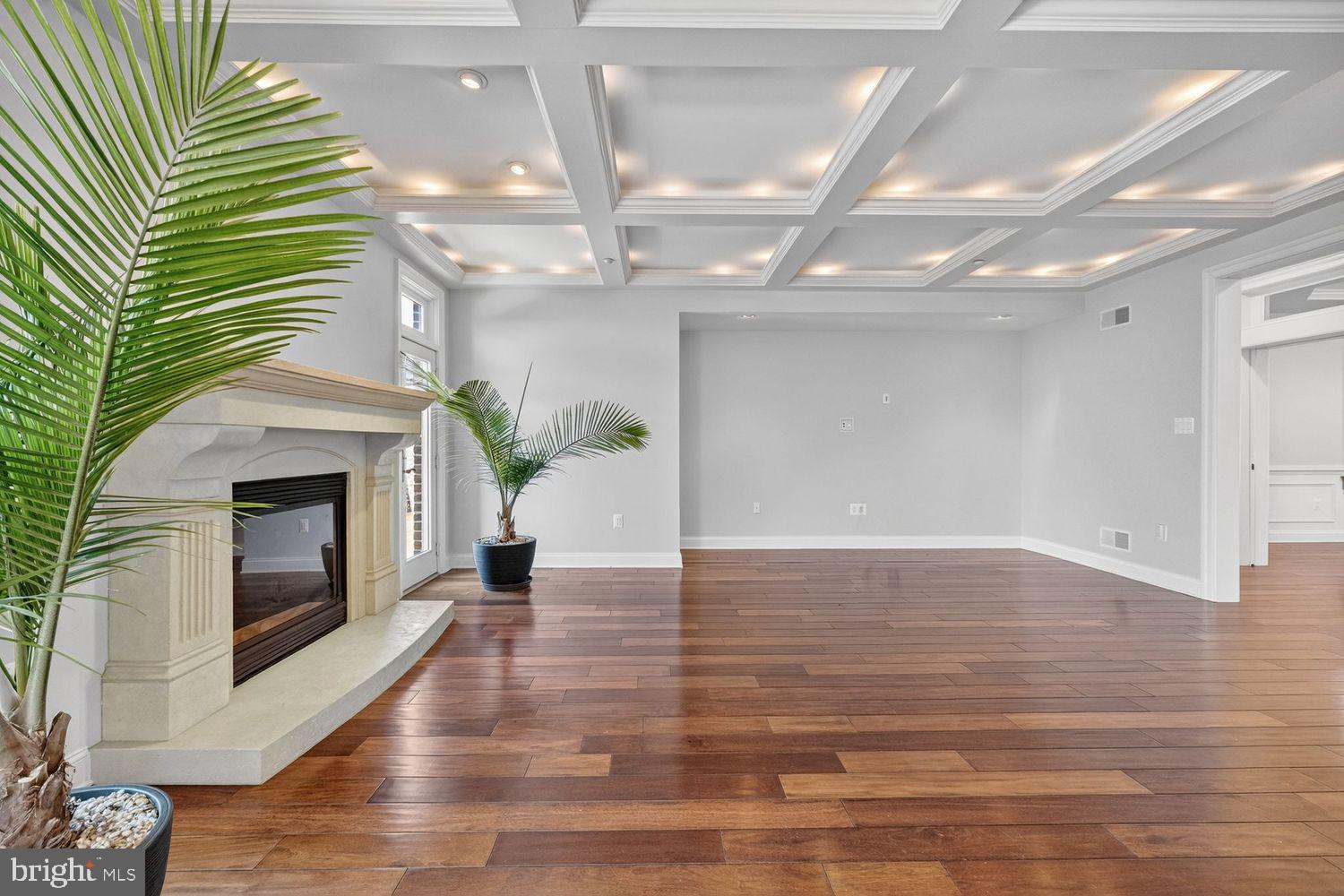 4803 SMOKEY COURT
