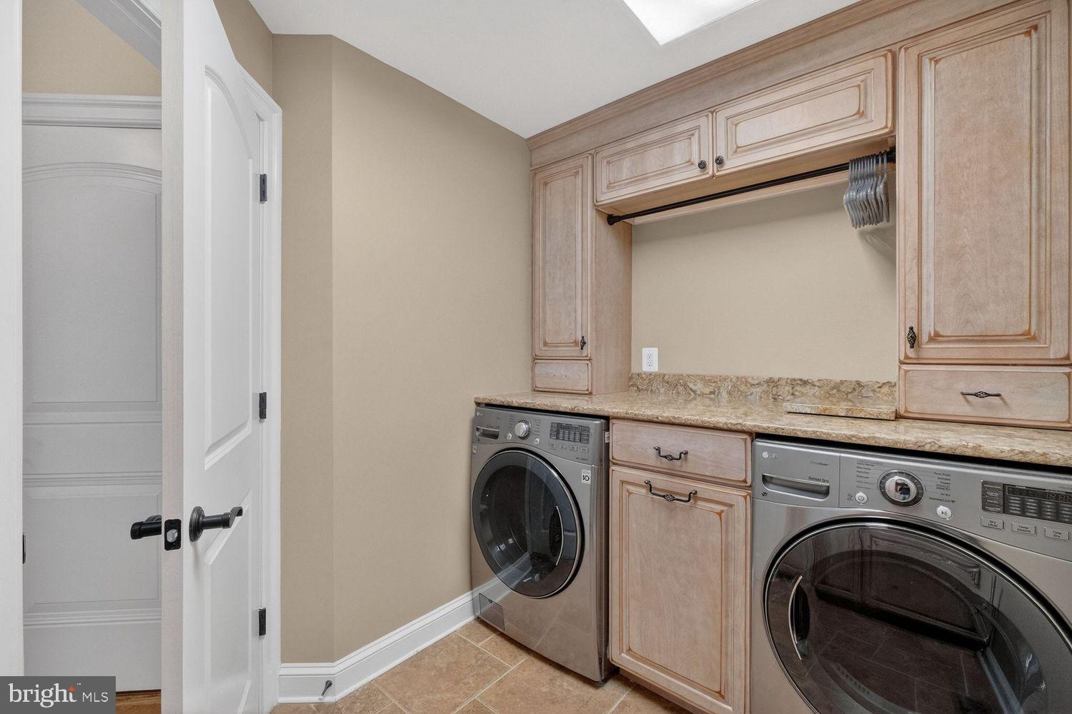 4803 SMOKEY COURT