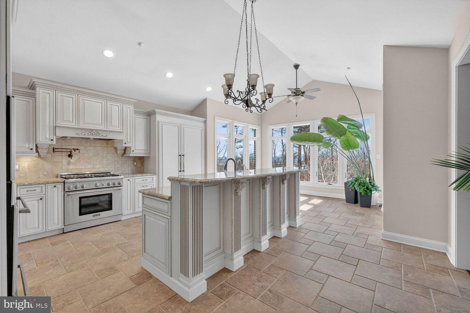 4803 SMOKEY COURT