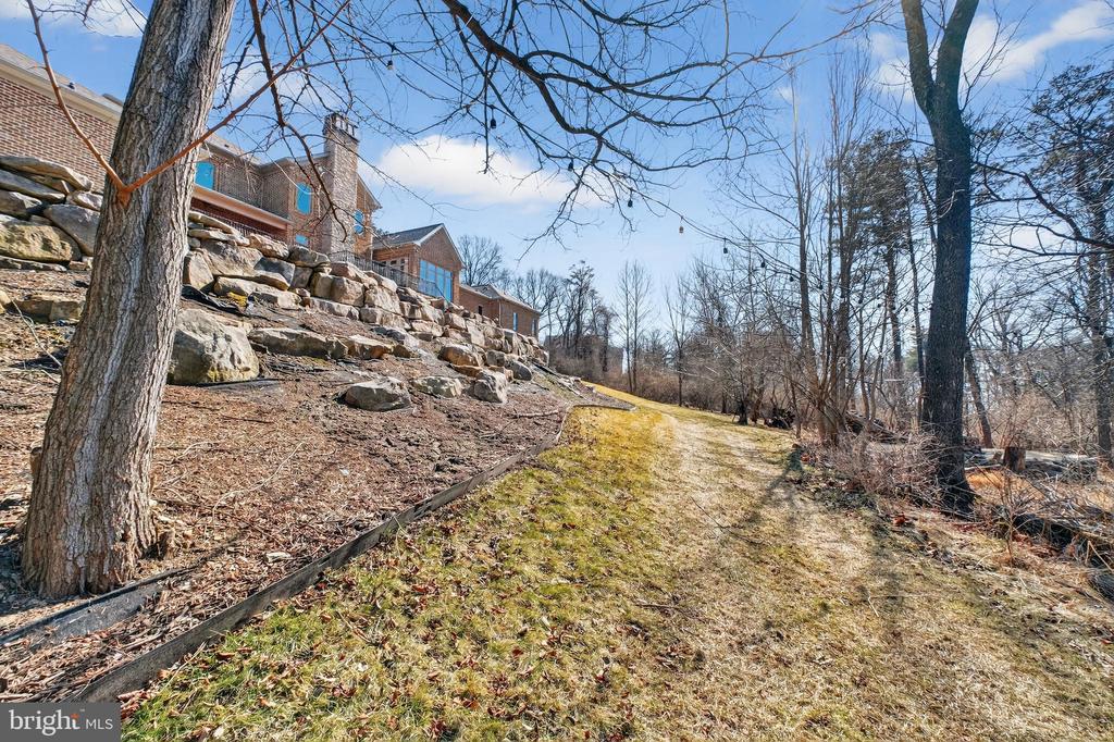 4803 SMOKEY COURT