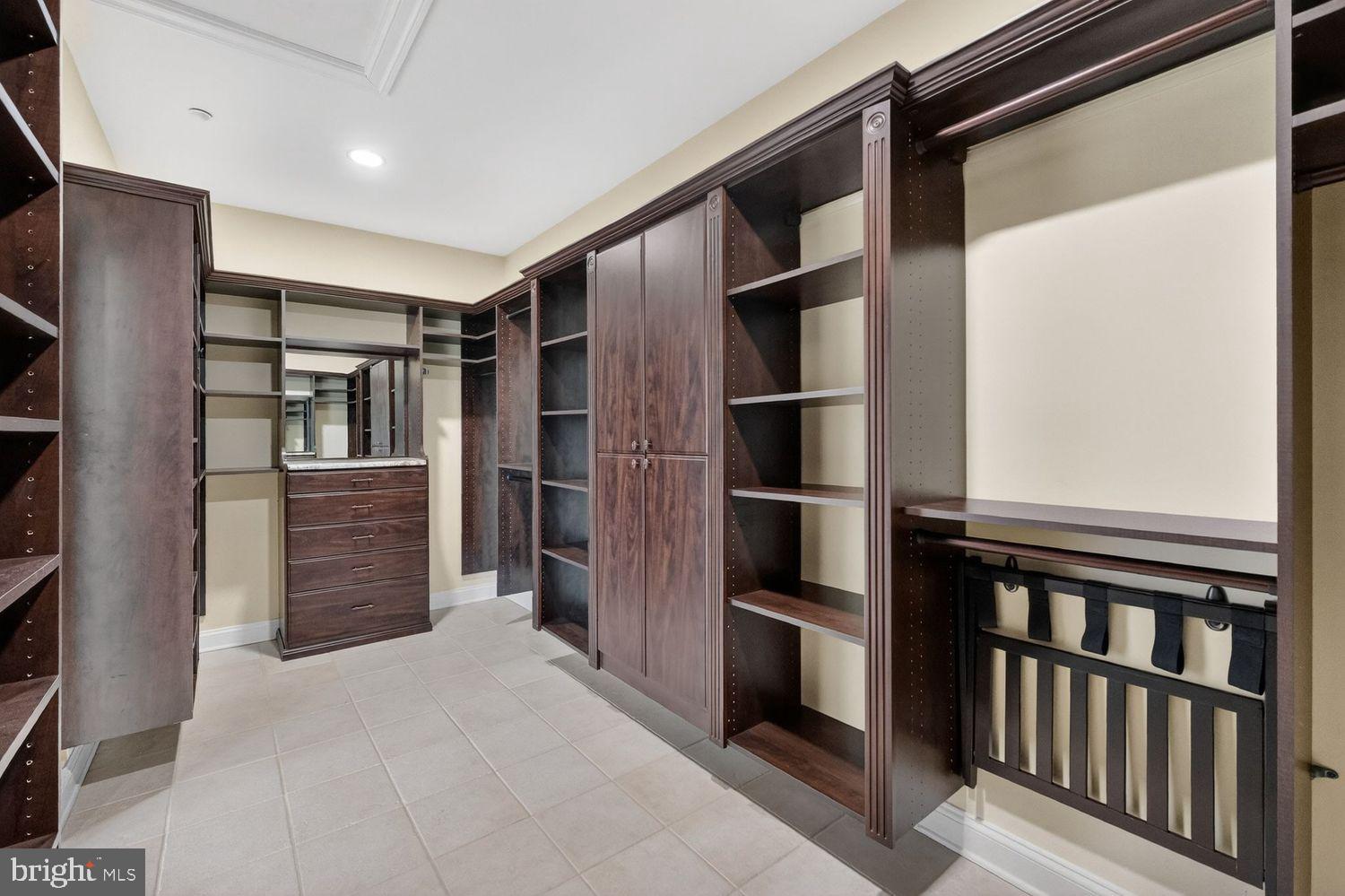 4803 SMOKEY COURT