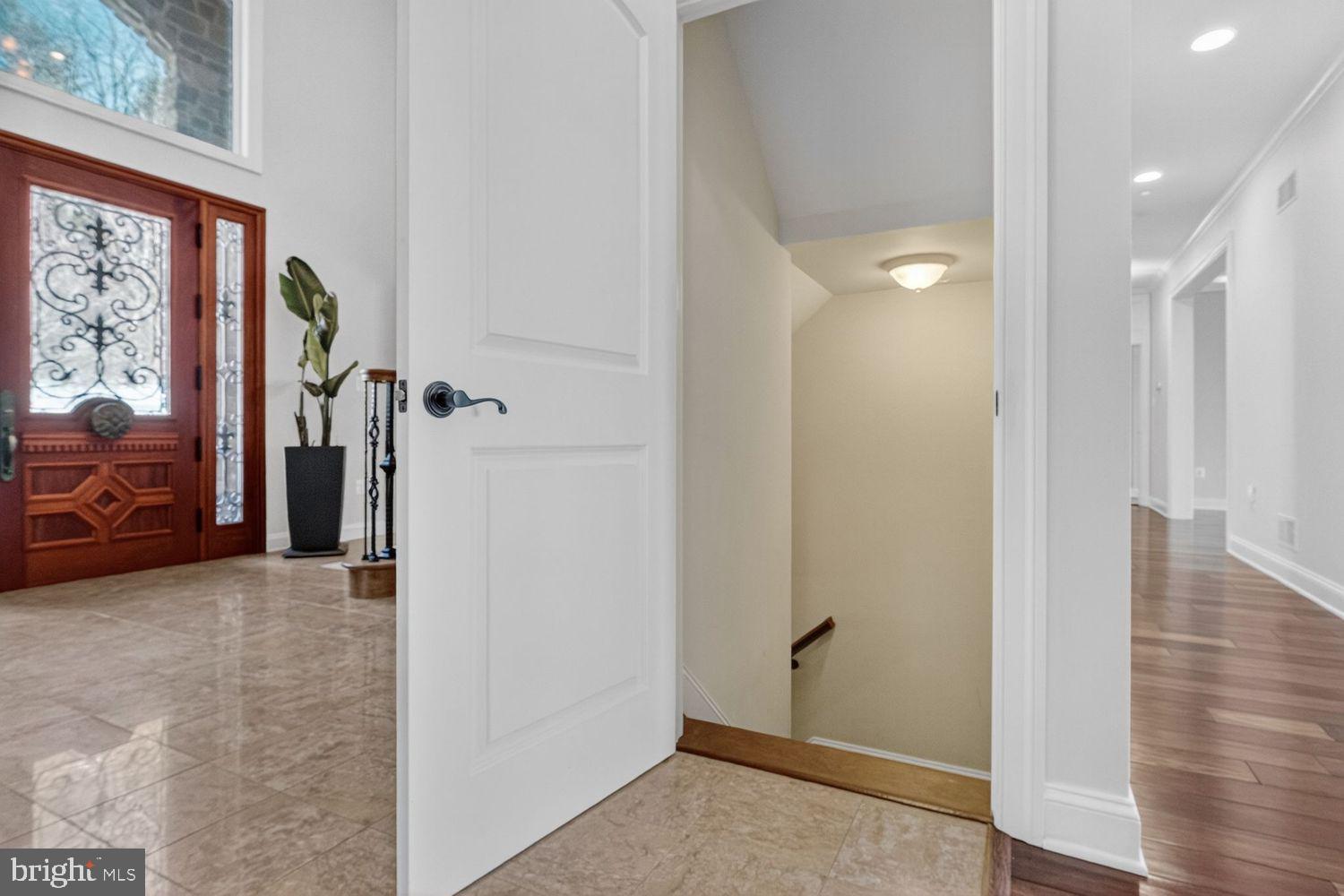 4803 SMOKEY COURT