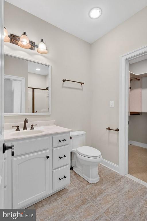 4803 SMOKEY COURT