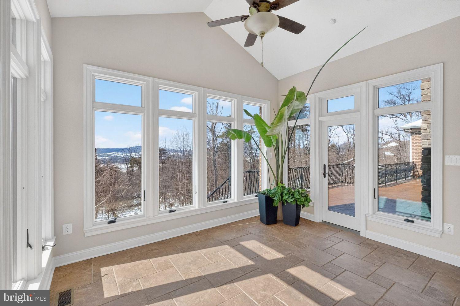 4803 SMOKEY COURT