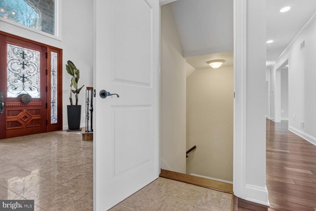 4803 SMOKEY COURT