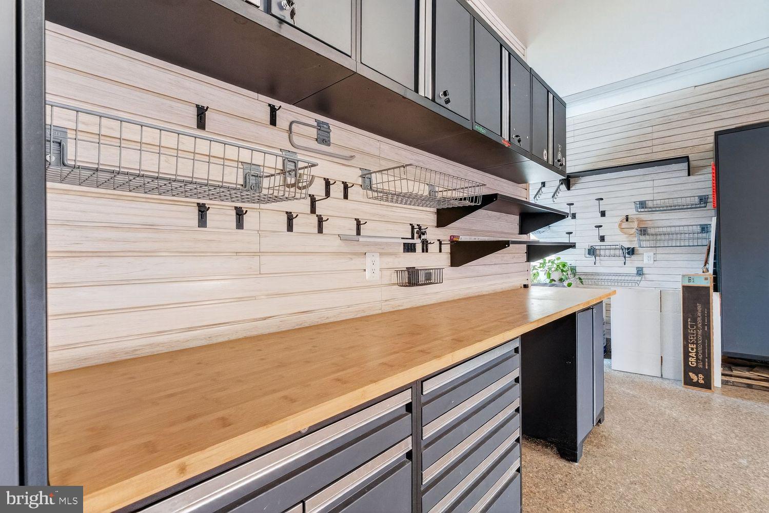 4803 SMOKEY COURT