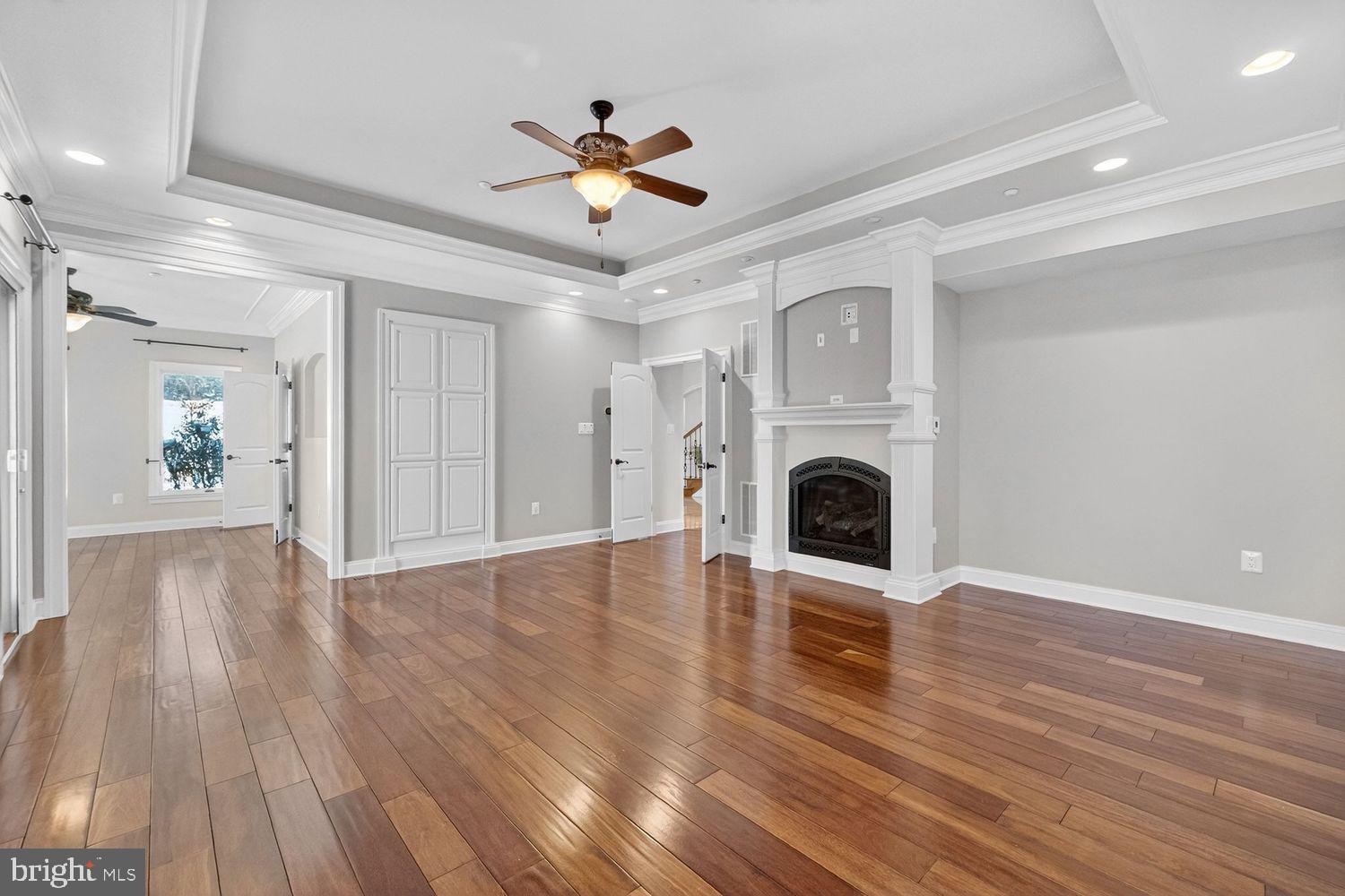 4803 SMOKEY COURT