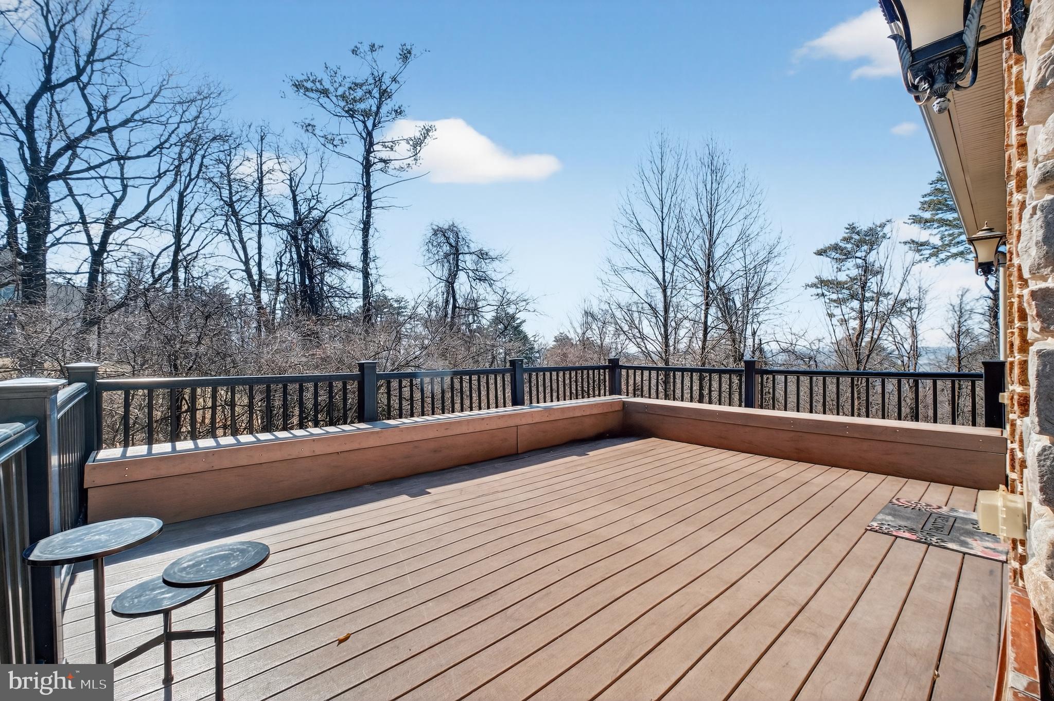 4803 SMOKEY COURT