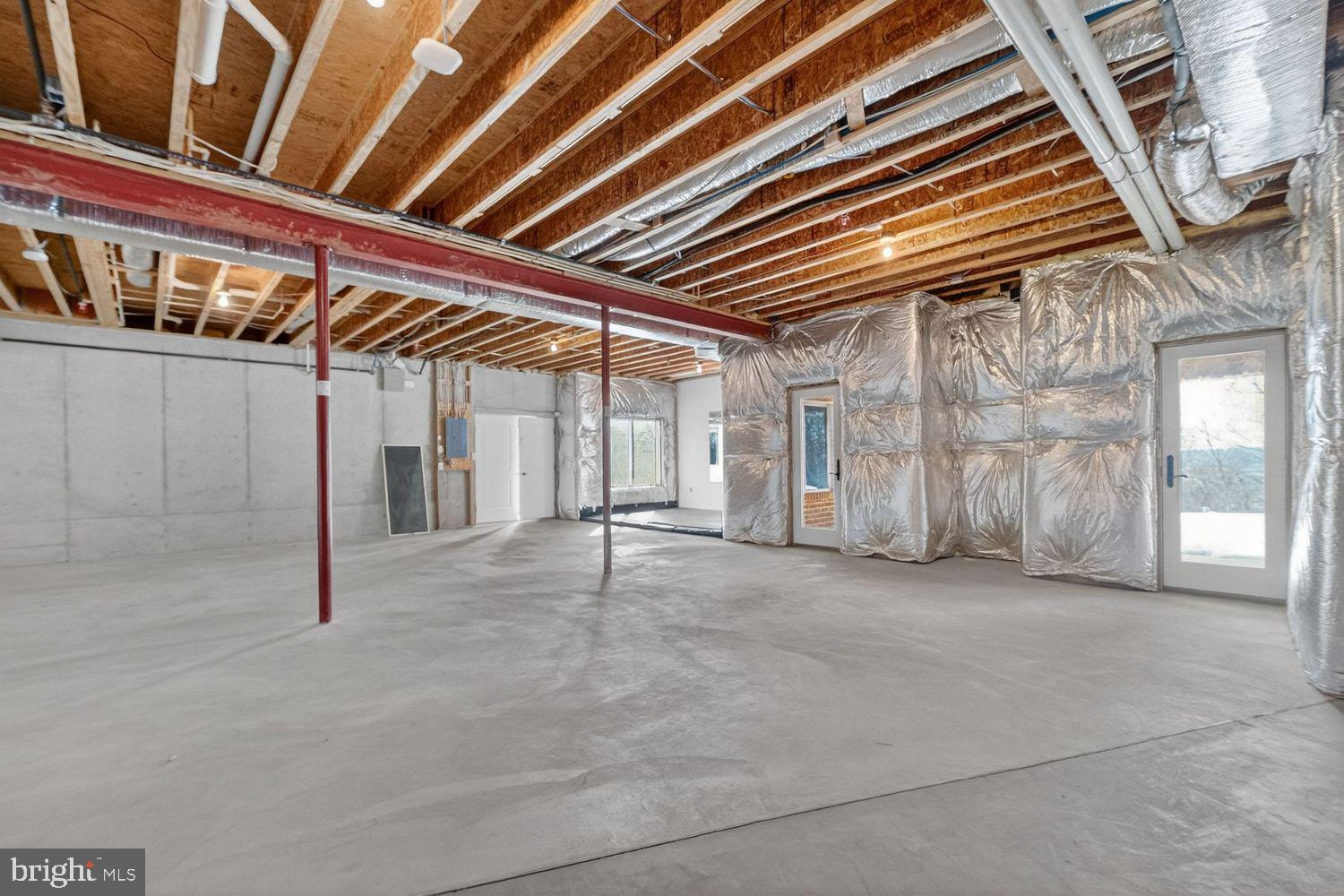 4803 SMOKEY COURT