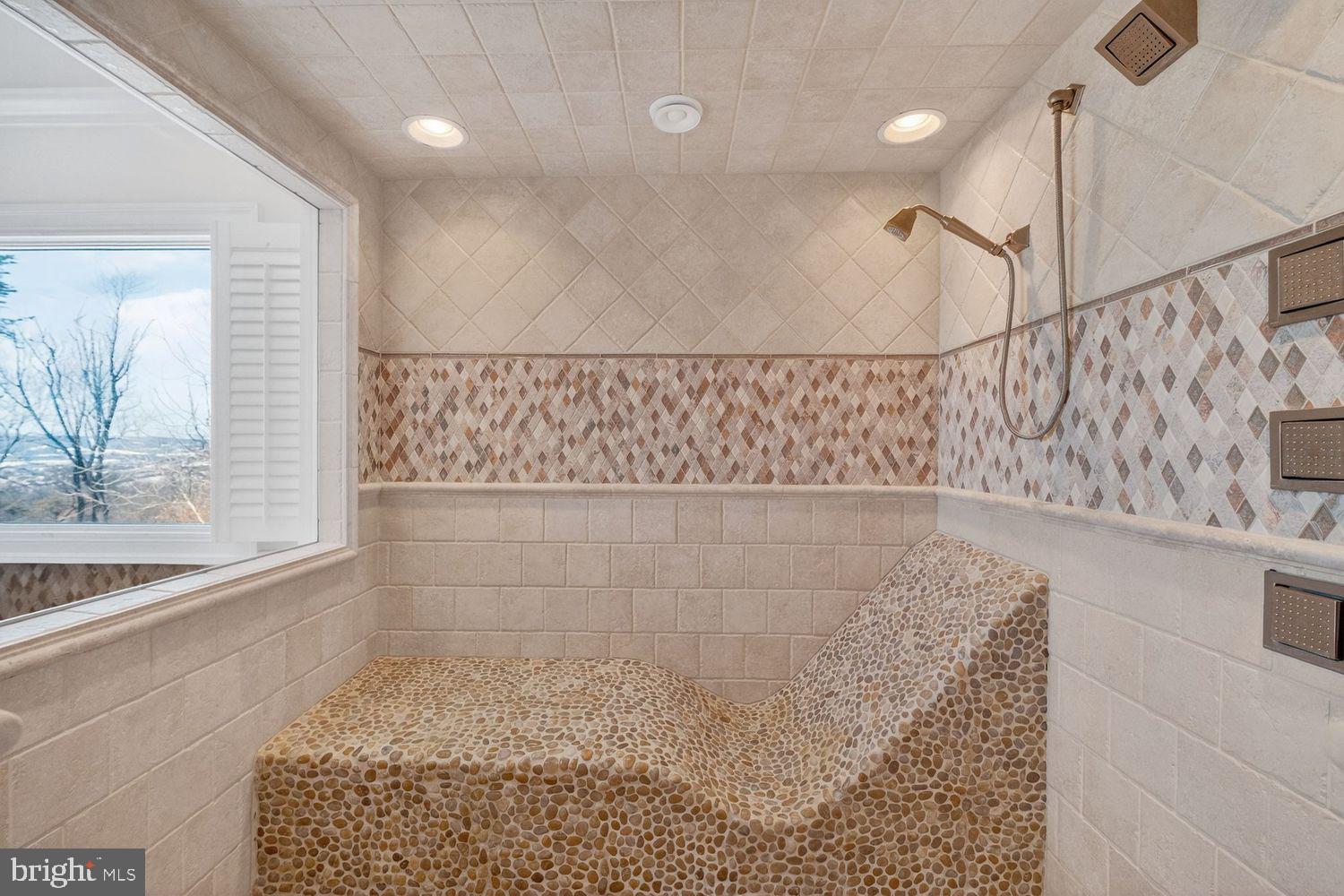 4803 SMOKEY COURT