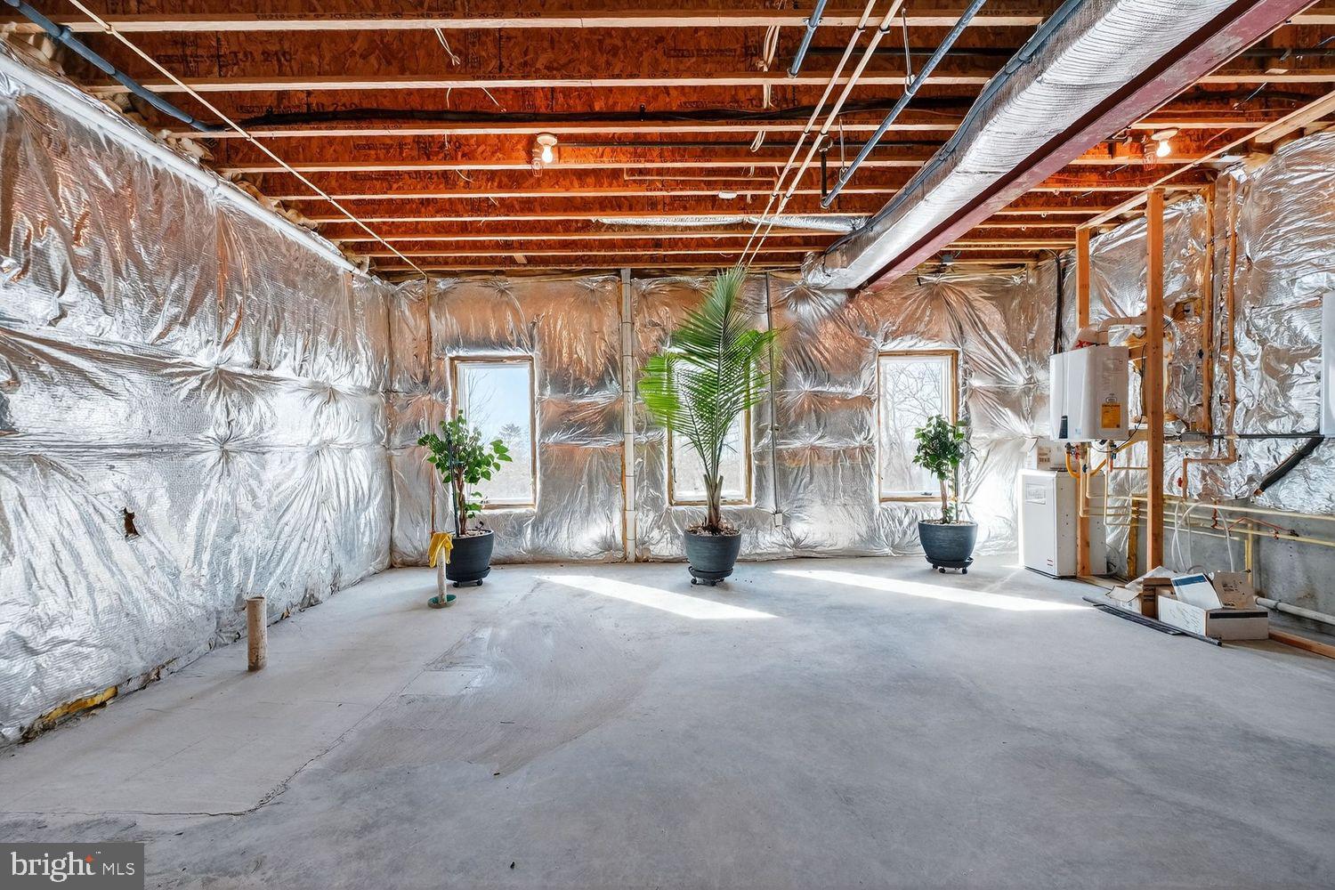 4803 SMOKEY COURT