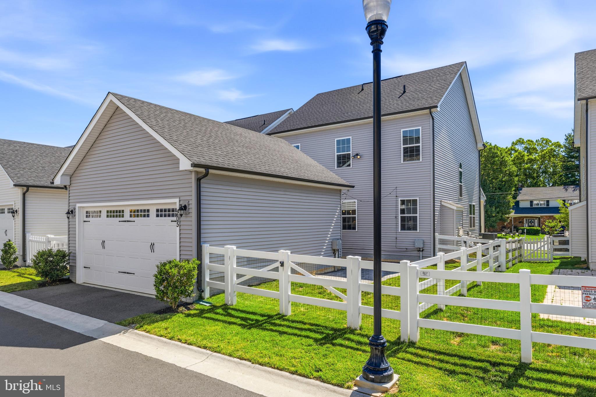 205 BAUGHMANS LANE