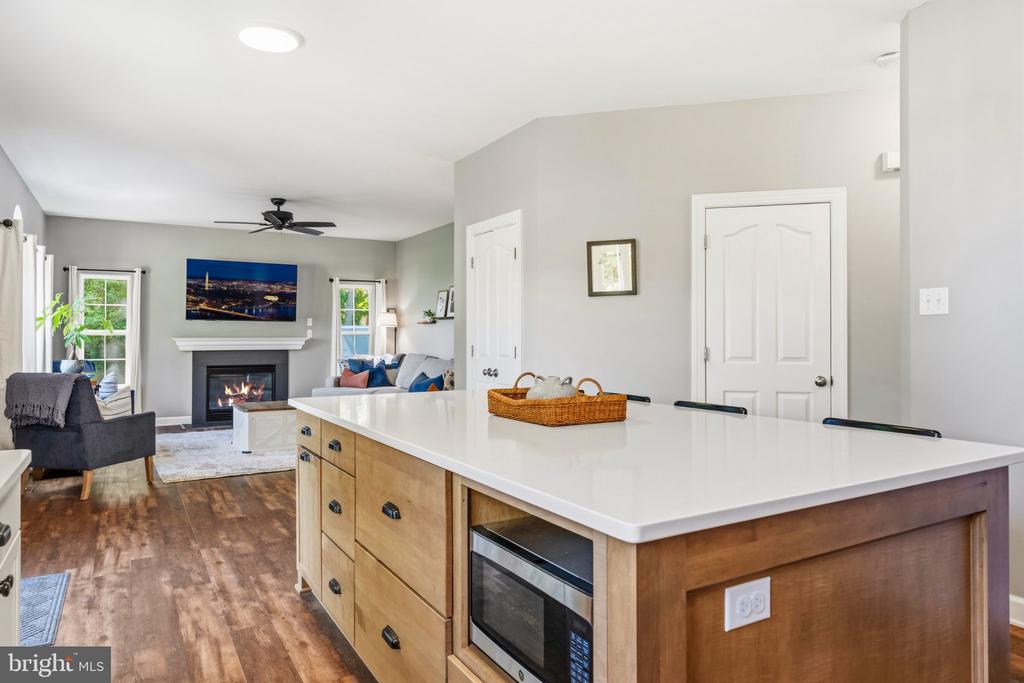 8494 DEVON LANE