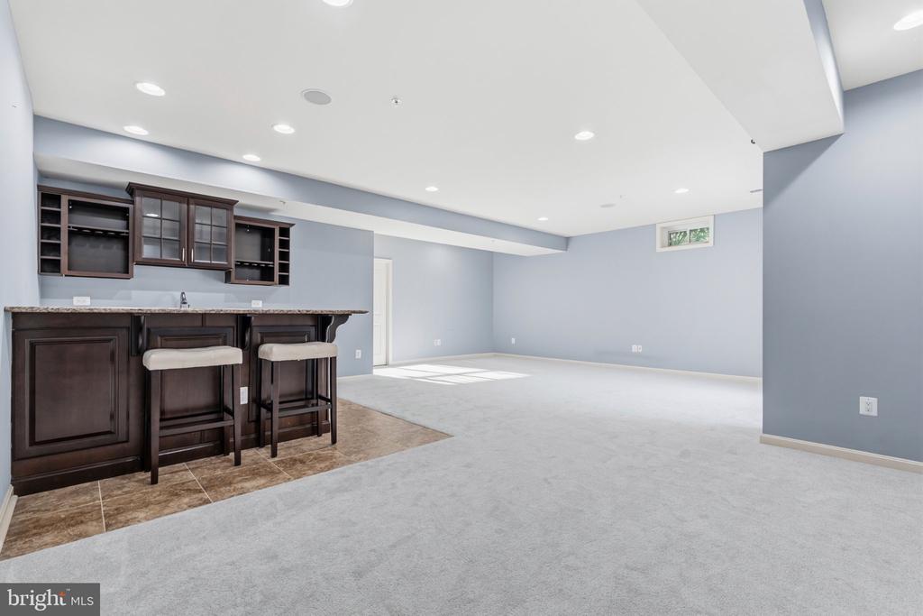 731 HOLDEN ROAD