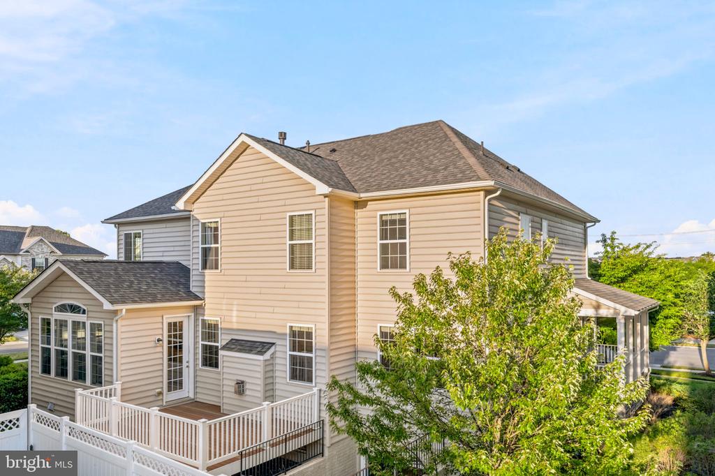 731 HOLDEN ROAD