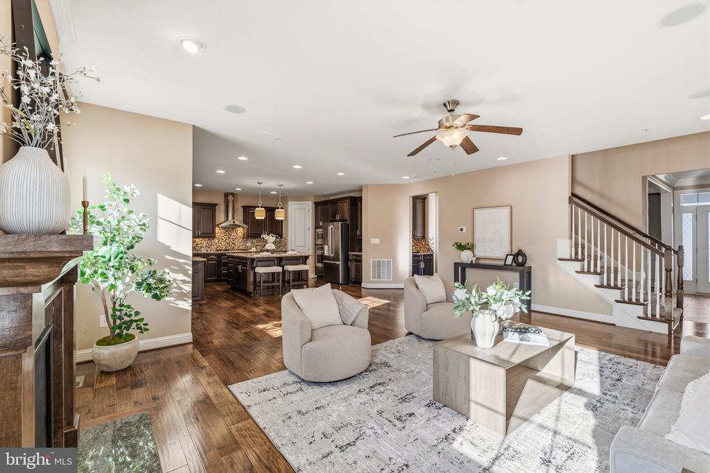 731 HOLDEN ROAD