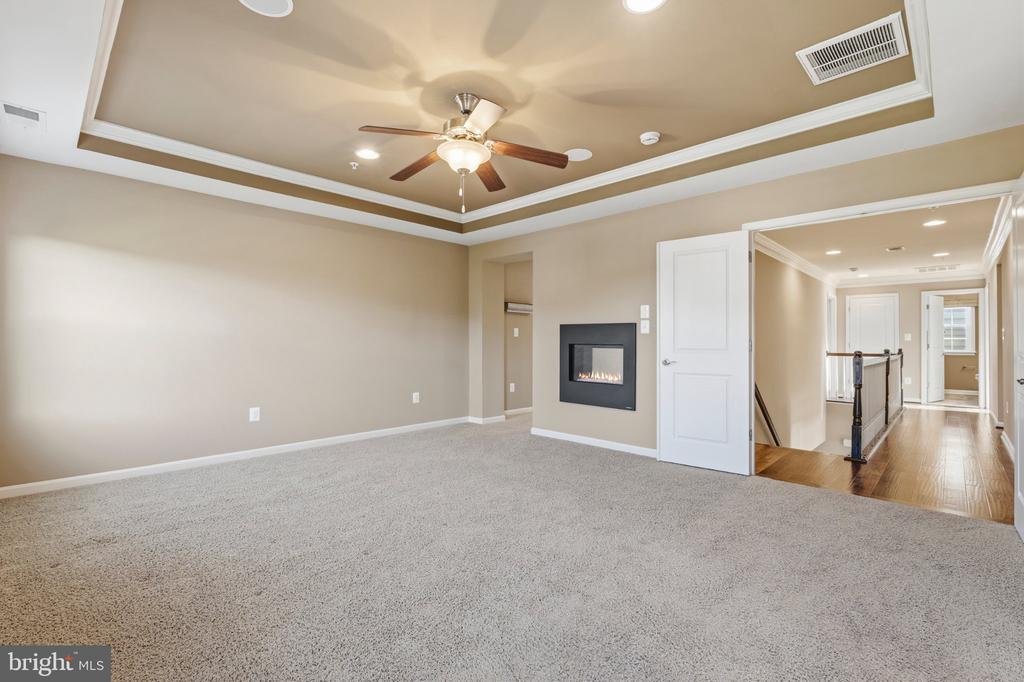 731 HOLDEN ROAD