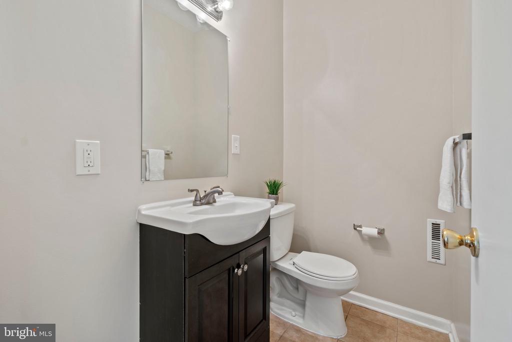 5 Redbud Ct