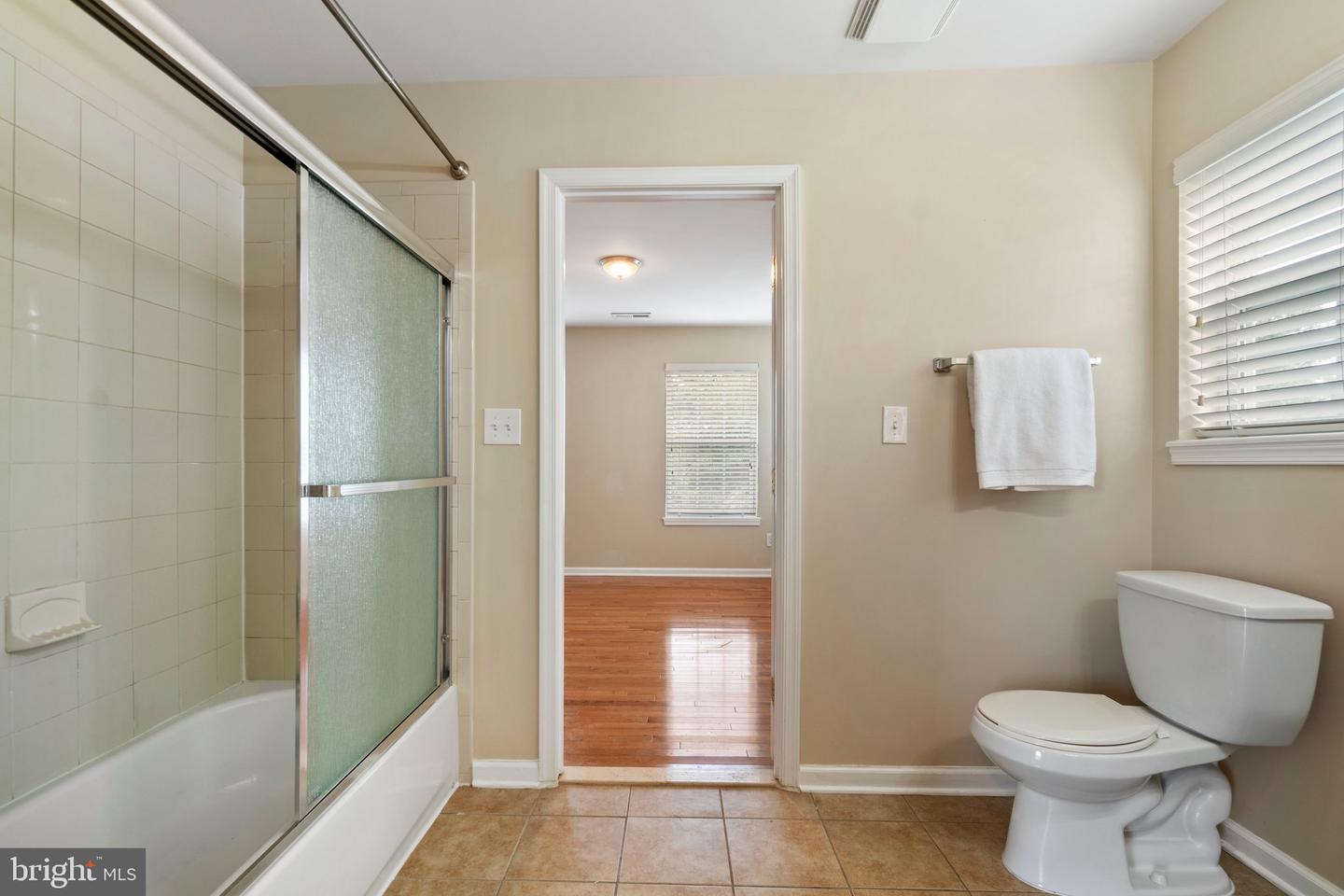 5 Redbud Ct
