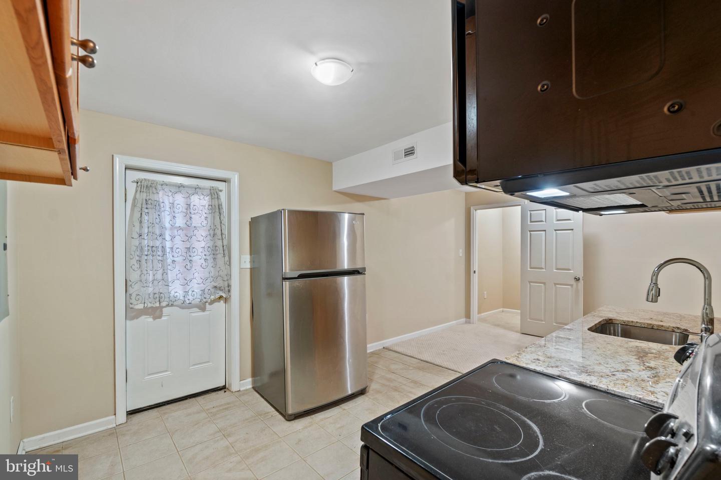5 Redbud Ct