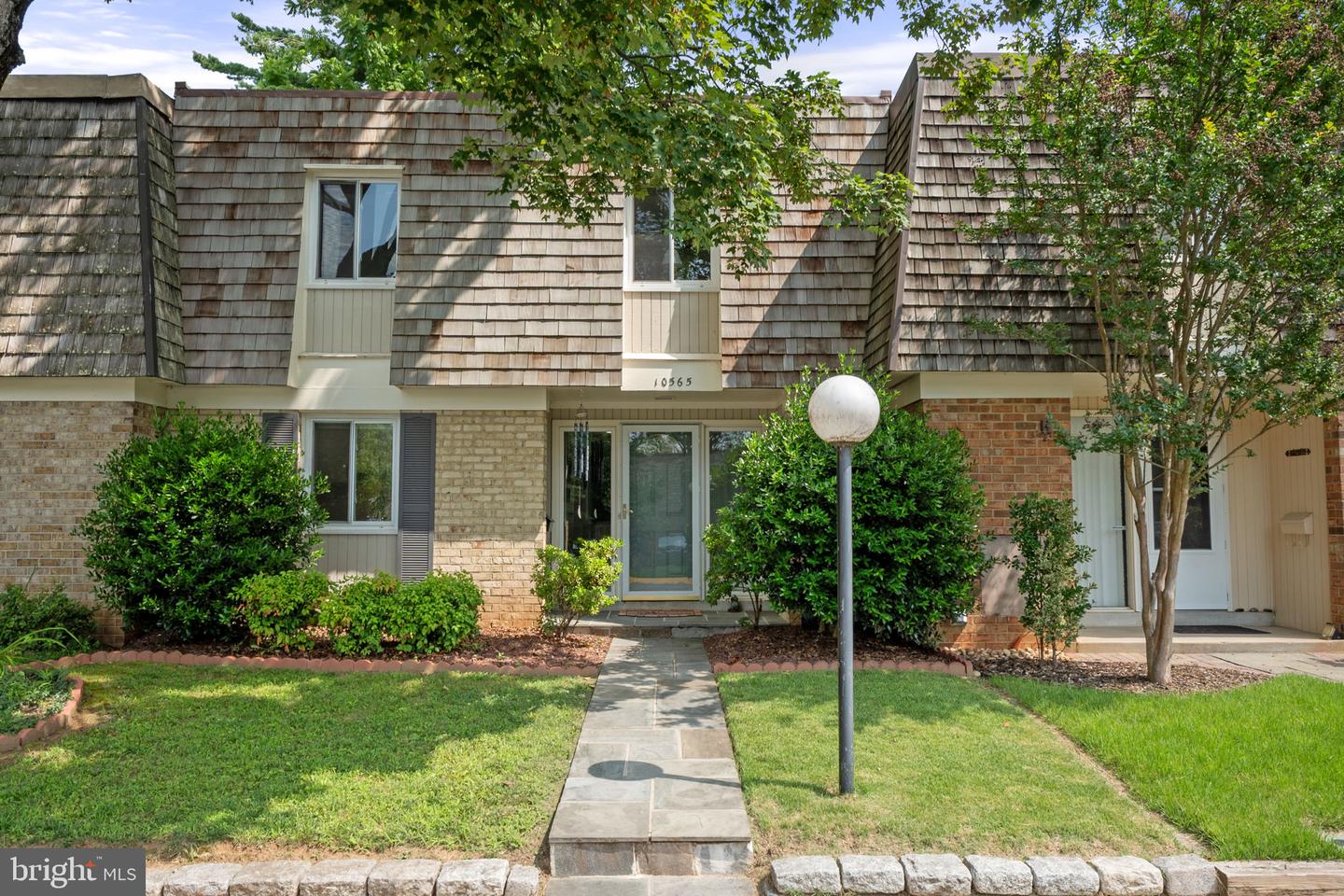 10565 Cambridge Ct