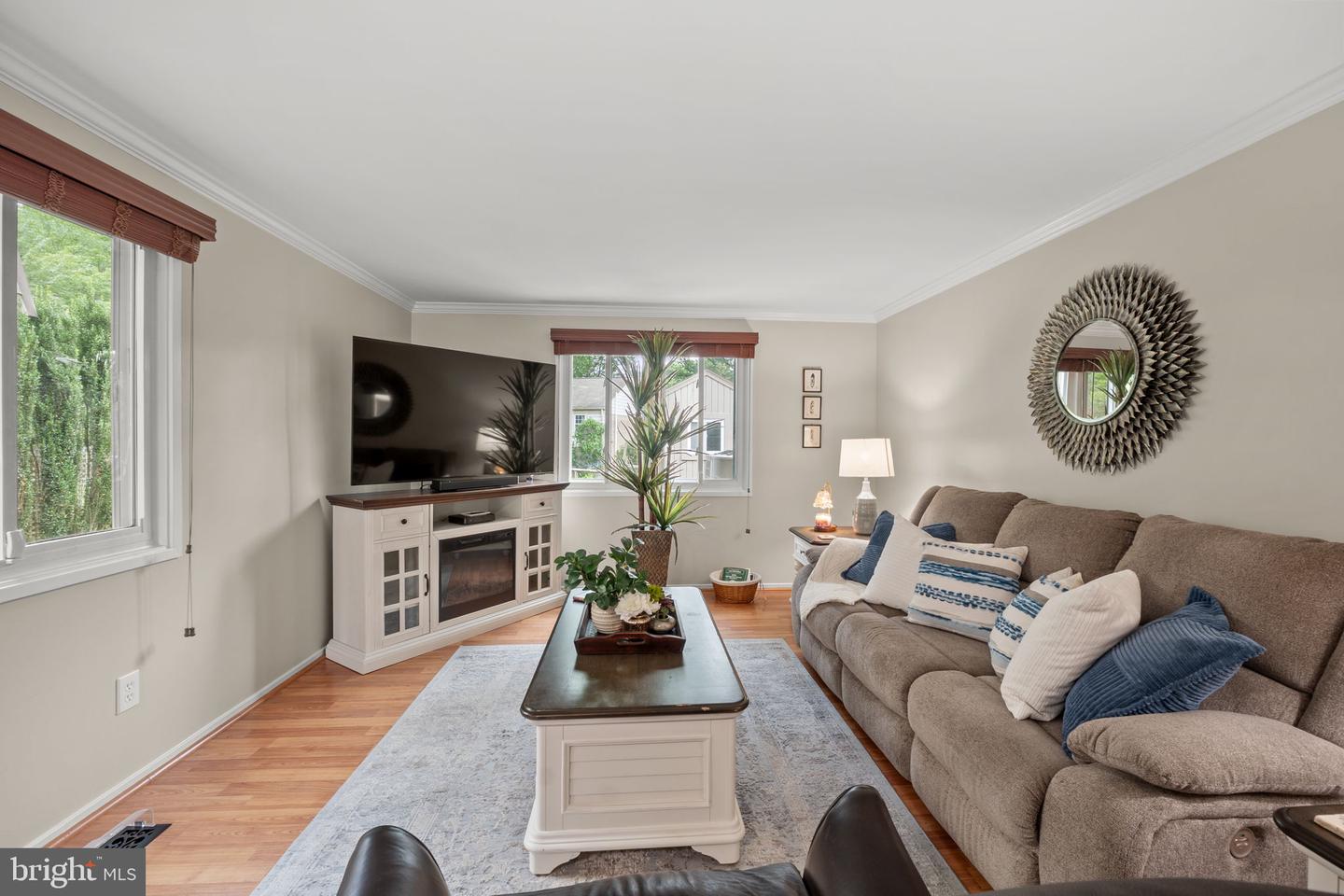 10565 Cambridge Ct