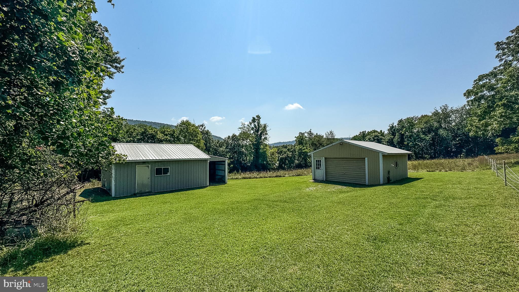 18047 Pleasantville Rd