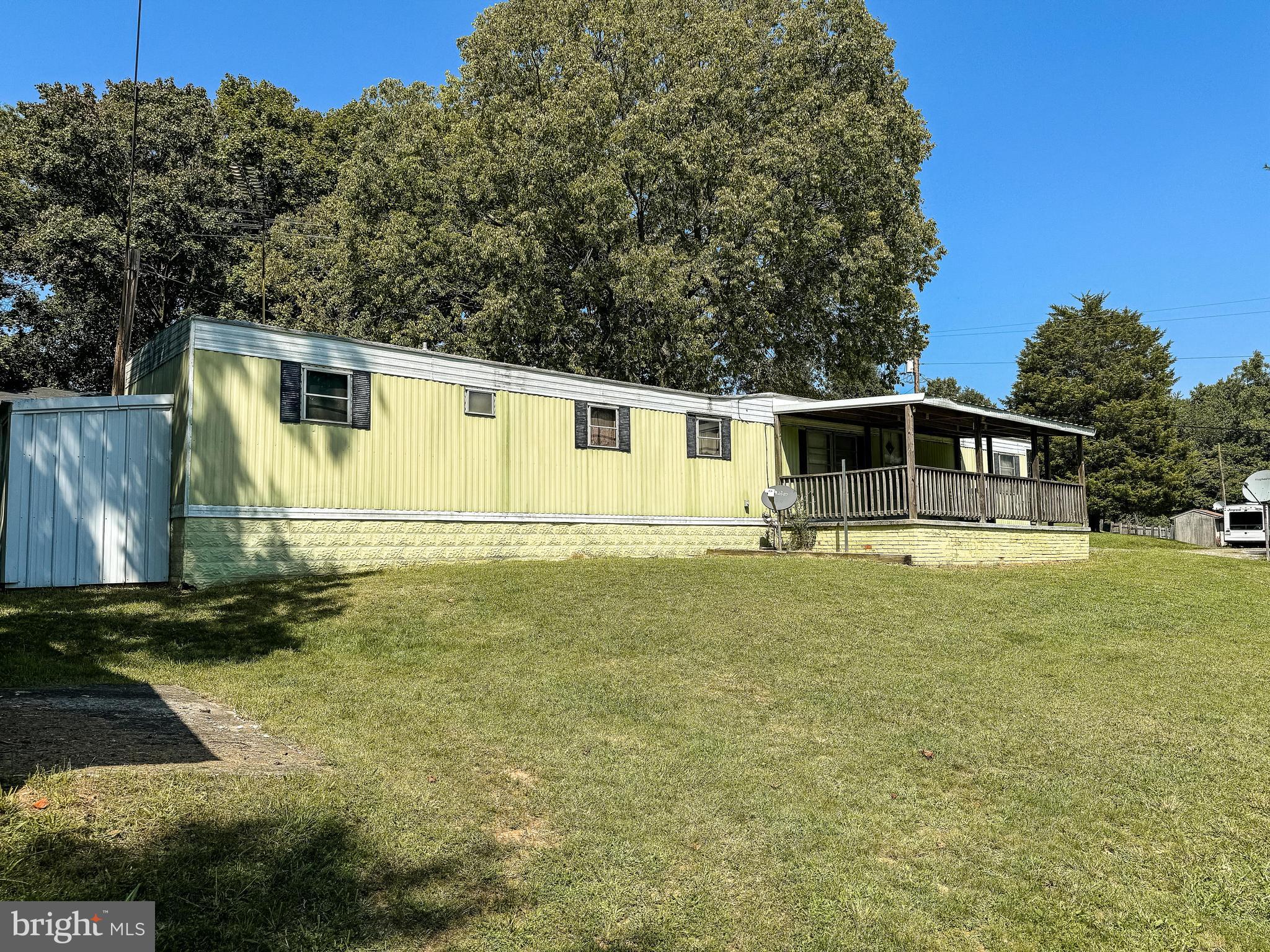 18047 Pleasantville Rd