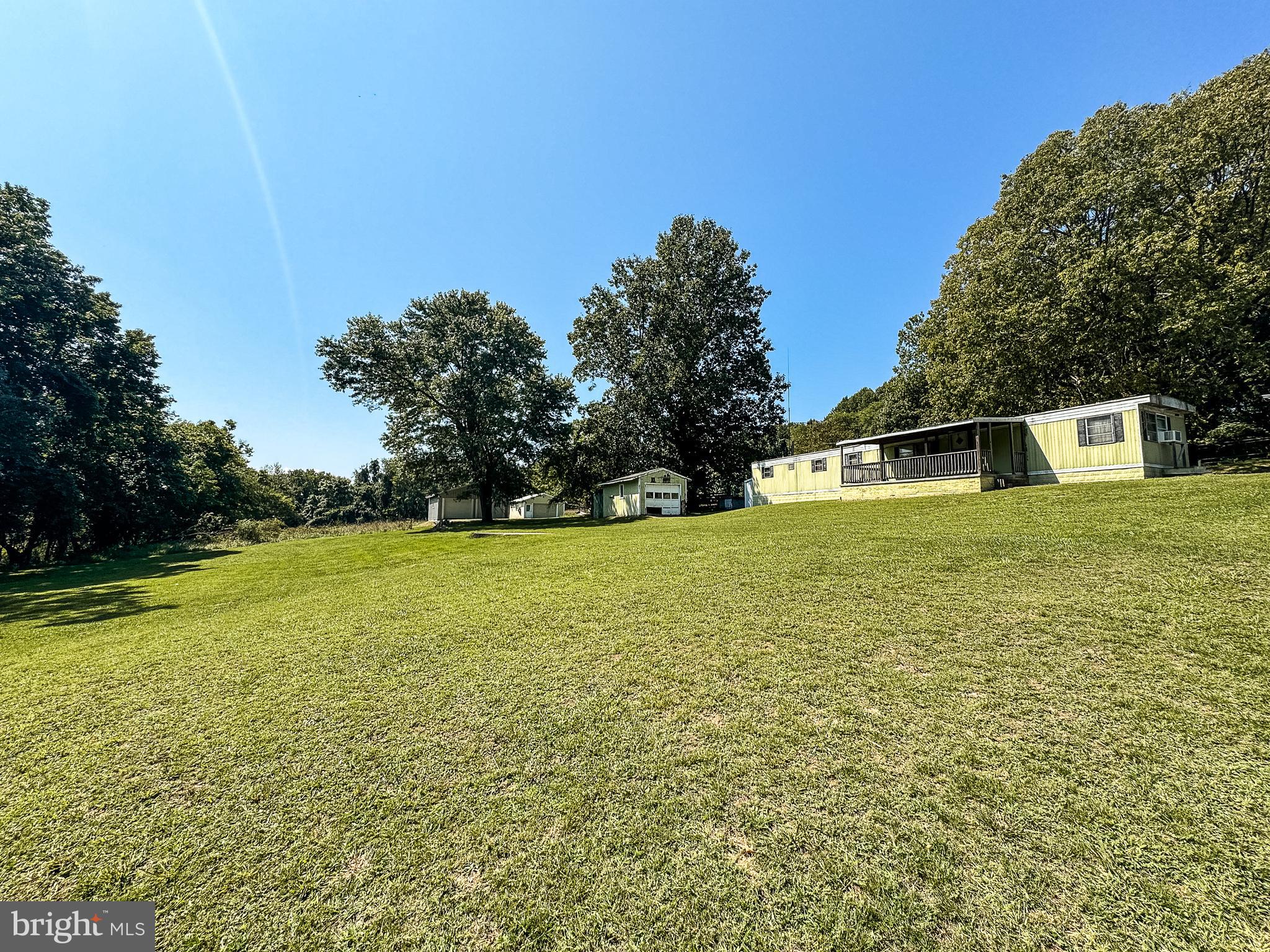 18047 Pleasantville Rd