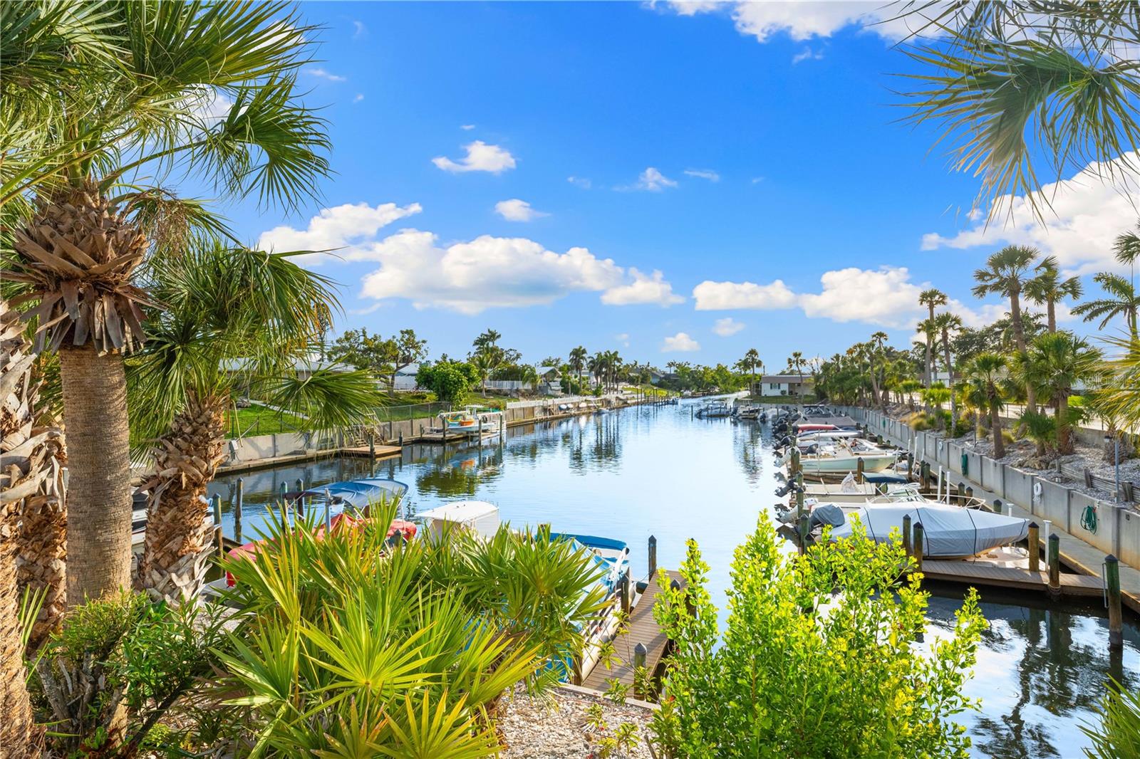 2419 RIVERBLUFF PKWY #V233