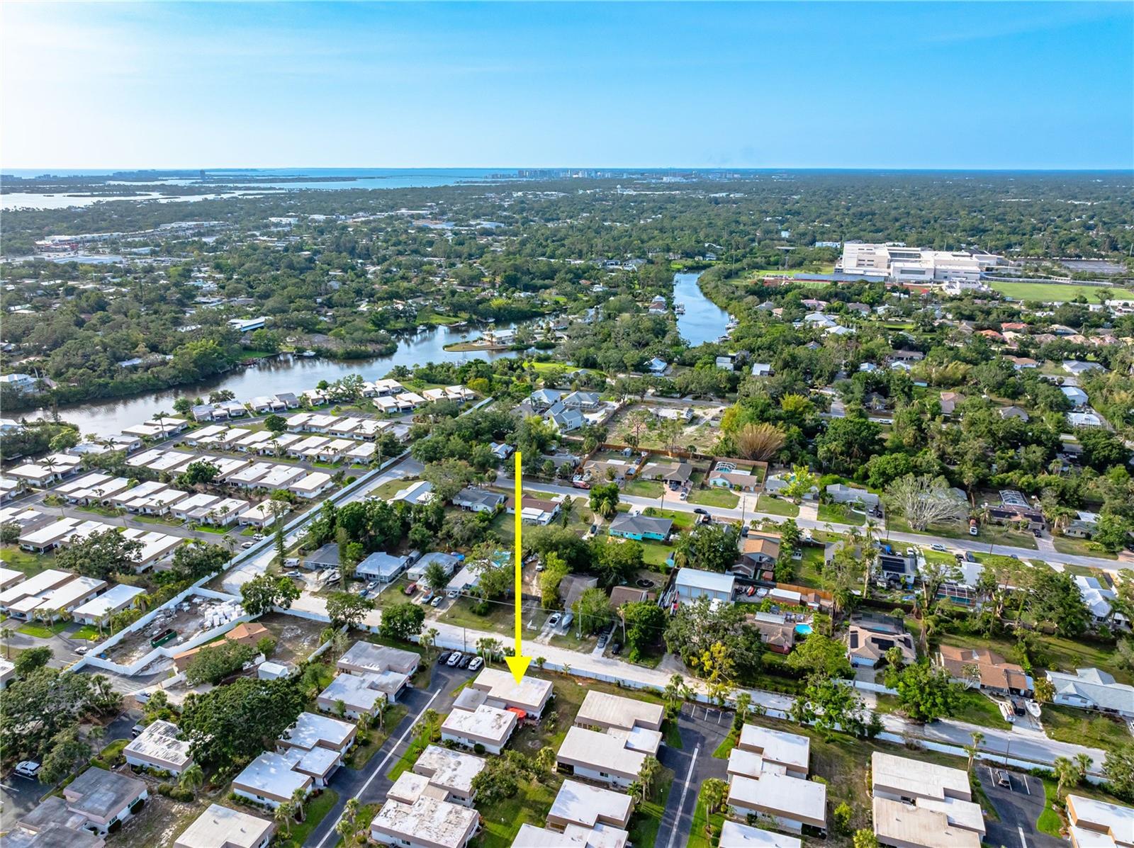 2419 RIVERBLUFF PKWY #V233