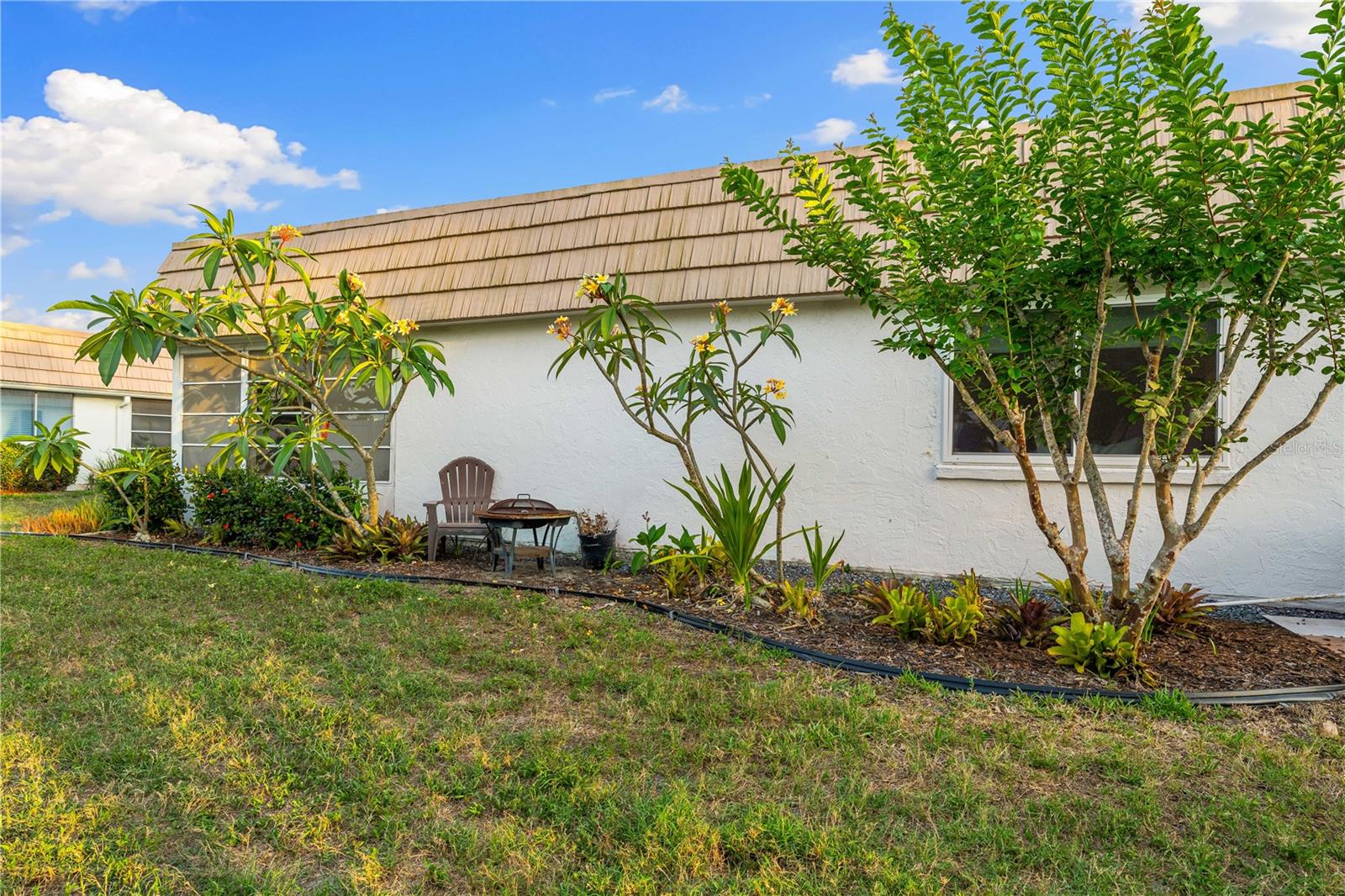 2419 RIVERBLUFF PKWY #V233