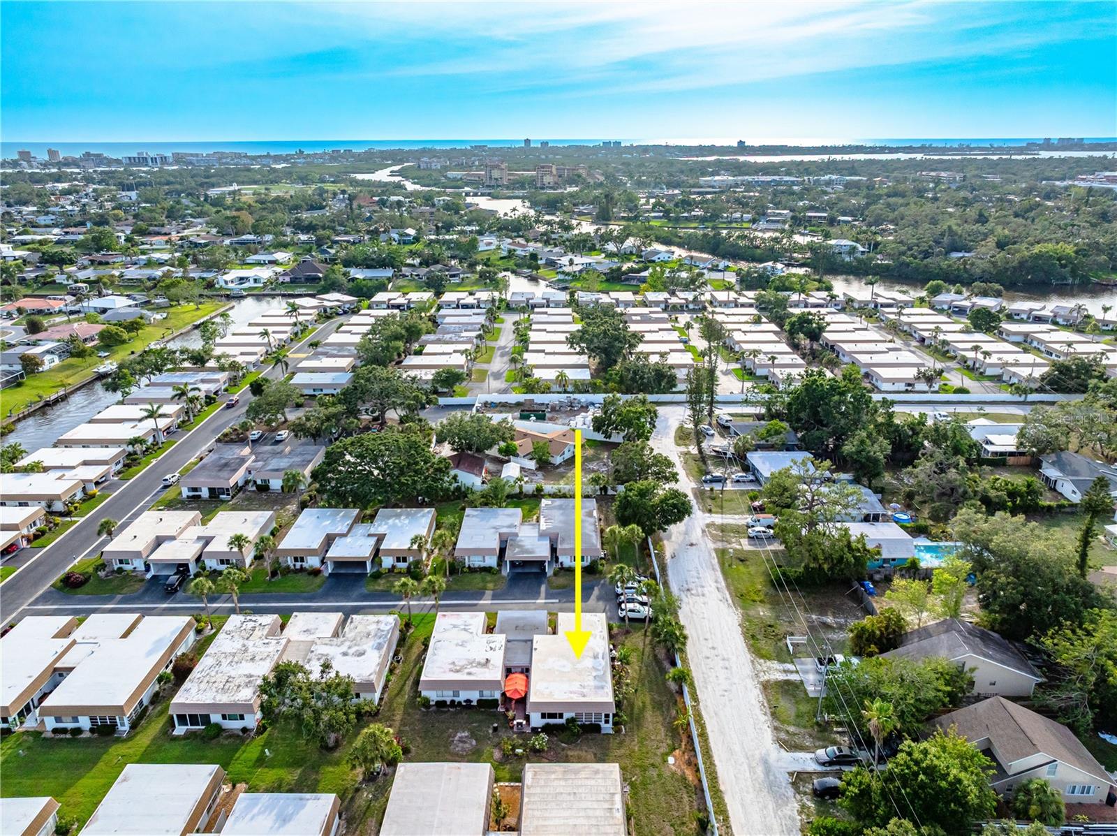 2419 RIVERBLUFF PKWY #V233