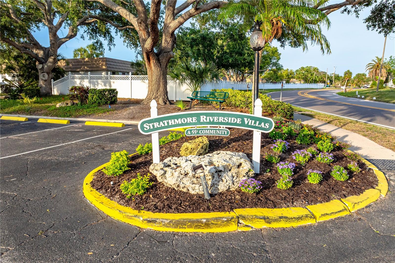 2419 RIVERBLUFF PKWY #V233