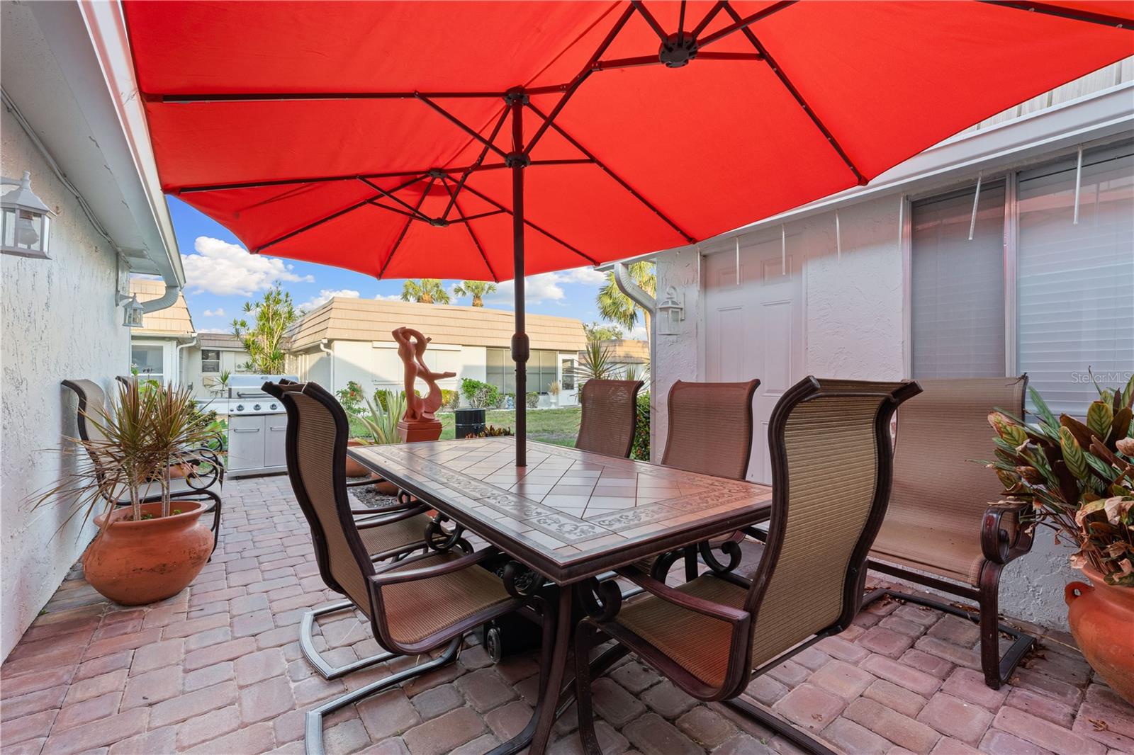 2419 RIVERBLUFF PKWY #V233