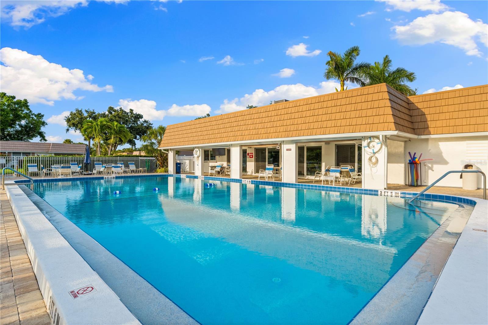 2419 RIVERBLUFF PKWY #V233