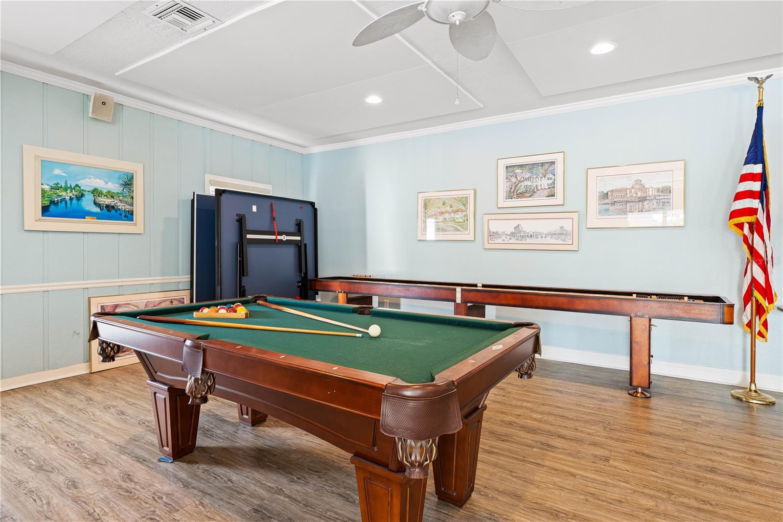 2419 RIVERBLUFF PKWY #V233