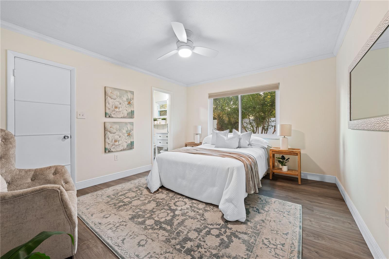 2419 RIVERBLUFF PKWY #V233