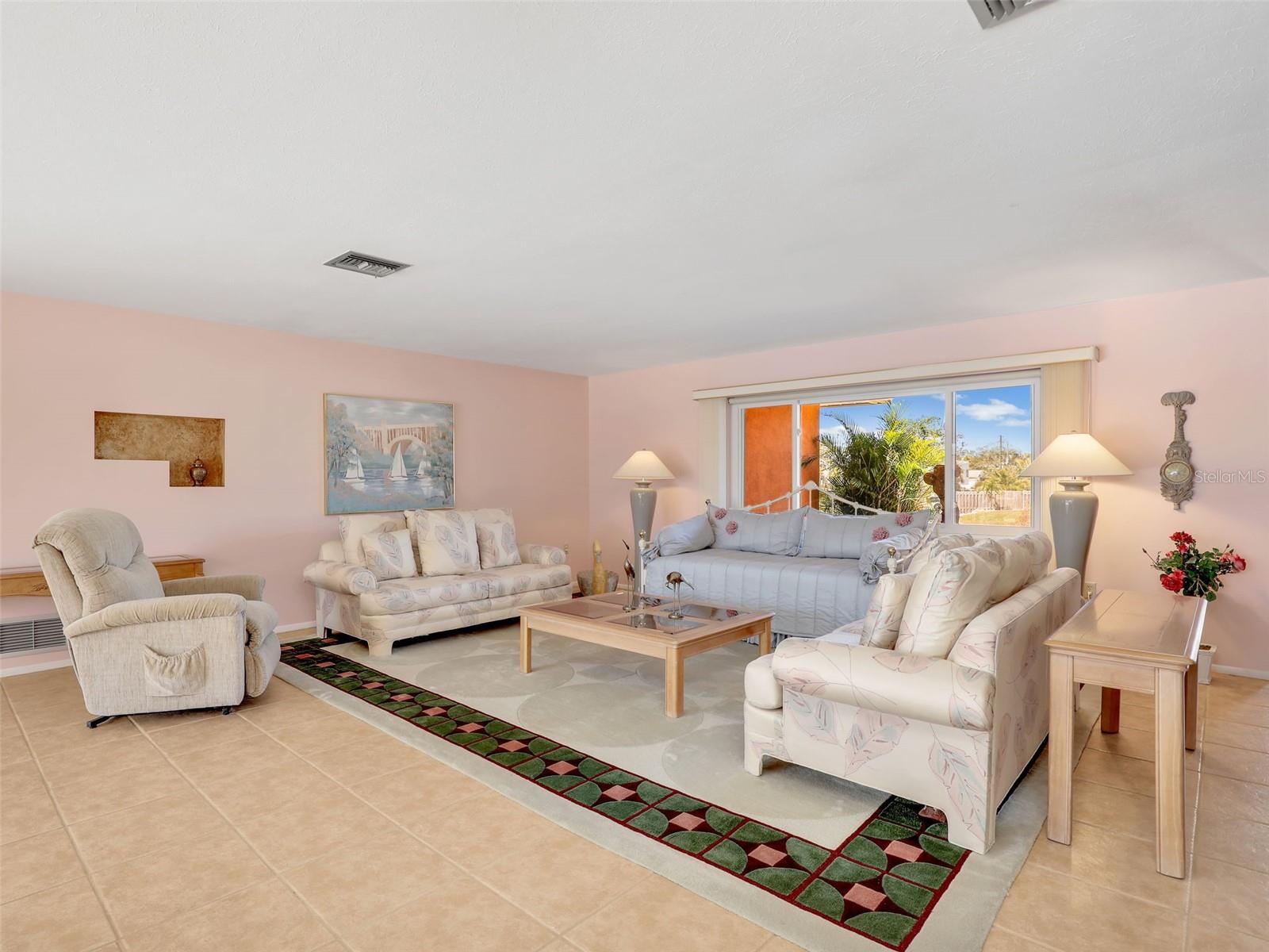 5181 SANDY SHORE AVE