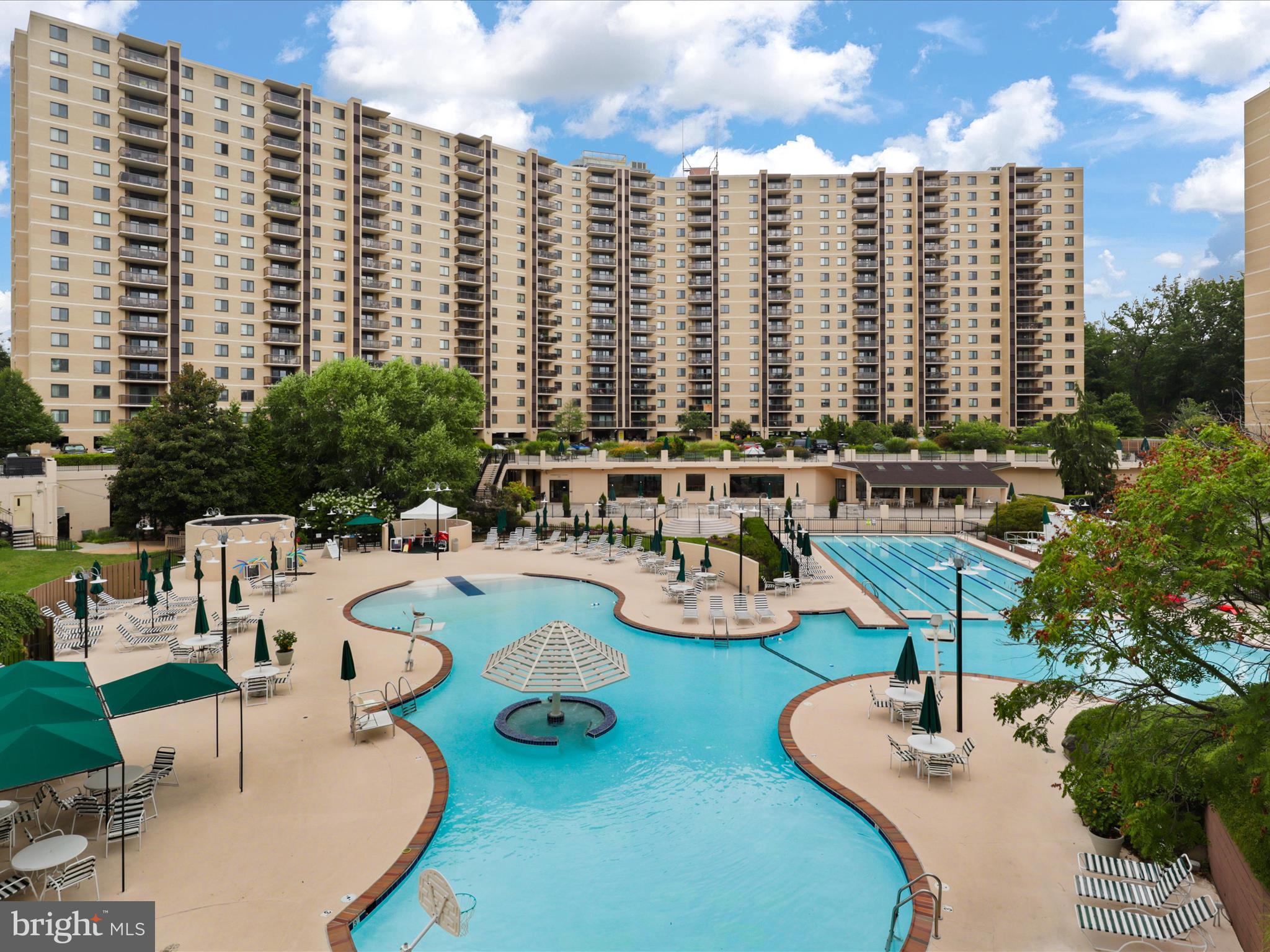 205 YOAKUM PARKWAY 301