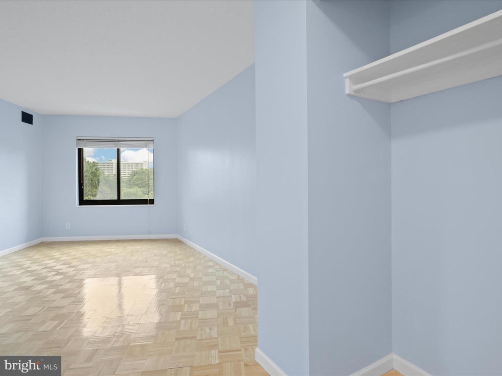 205 YOAKUM PARKWAY 301