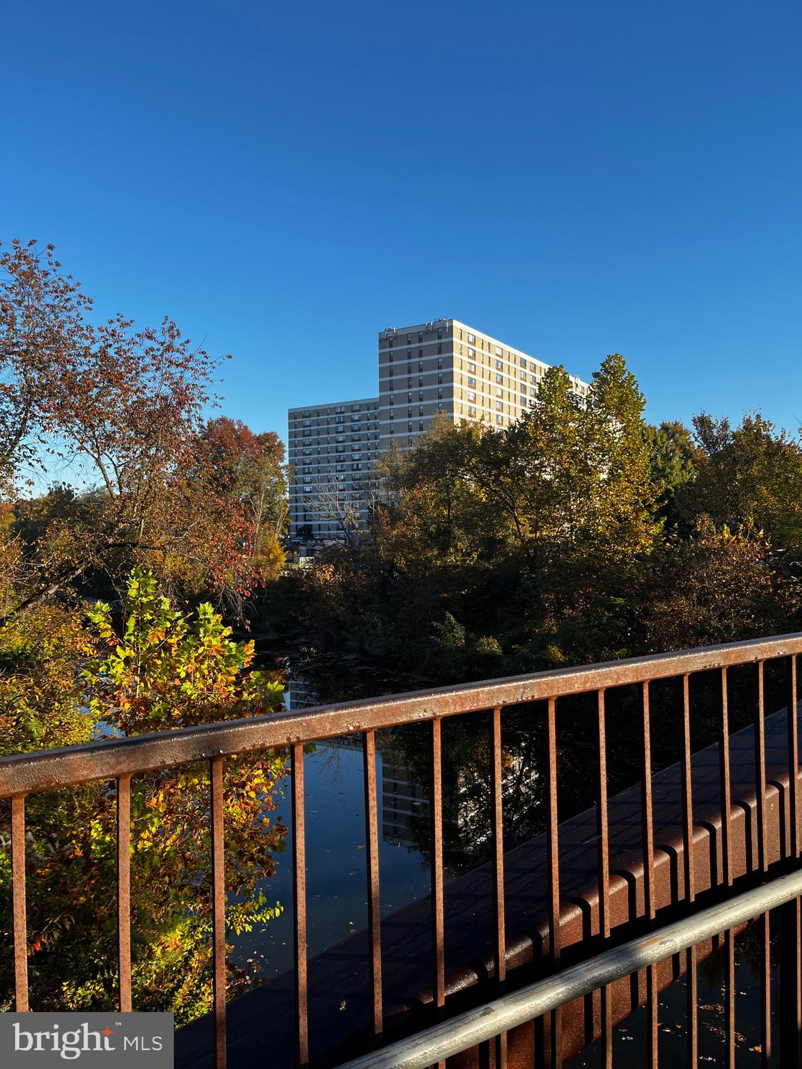 4600 DUKE STREET 1023