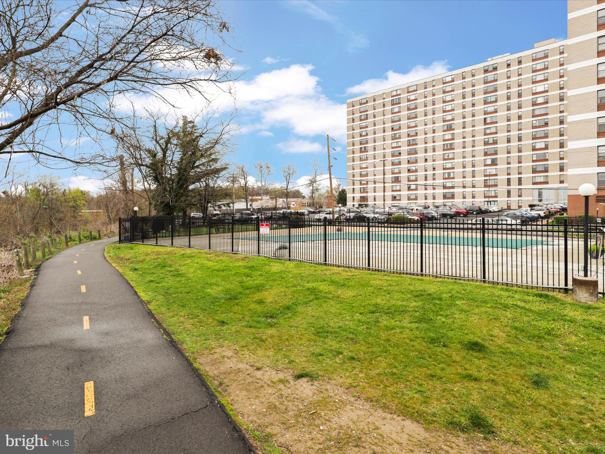 4600 DUKE STREET 1023